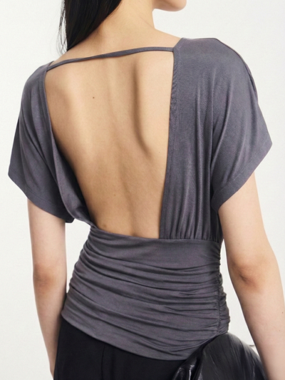 Amelie Slash Neck Gathered Side Top in Magnet