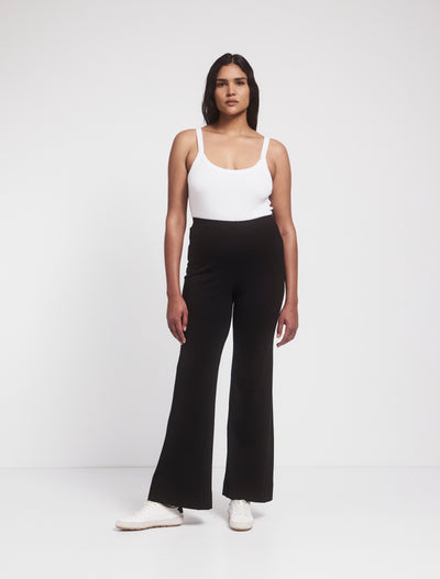 Wide Leg Travel Pant in Black