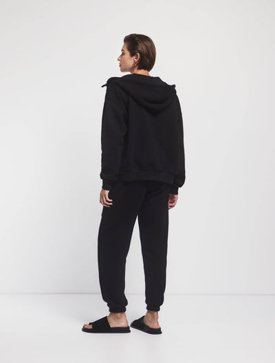 Classic Sweatpant in Black