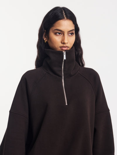 Classic Half Zip Sweatshirt in Bitter Chocolate