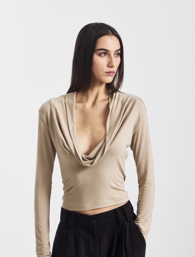 Anjea Reversible Top in Taupe