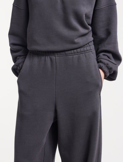 Ellery Barrel Leg Sweatpant in Magnet