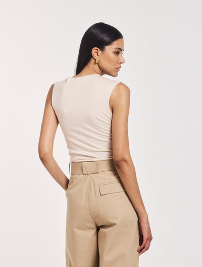 Sadie Twist Shoulder Top In Enoki Mushroom