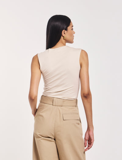 Sadie Twist Shoulder Top In Enoki Mushroom