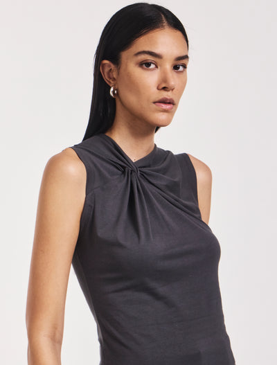 Sadie Twist Shoulder Top In Magnet