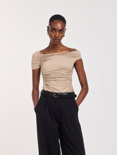 Katie Ruched Top In Taupe