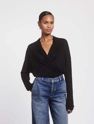 Calix Top In Black