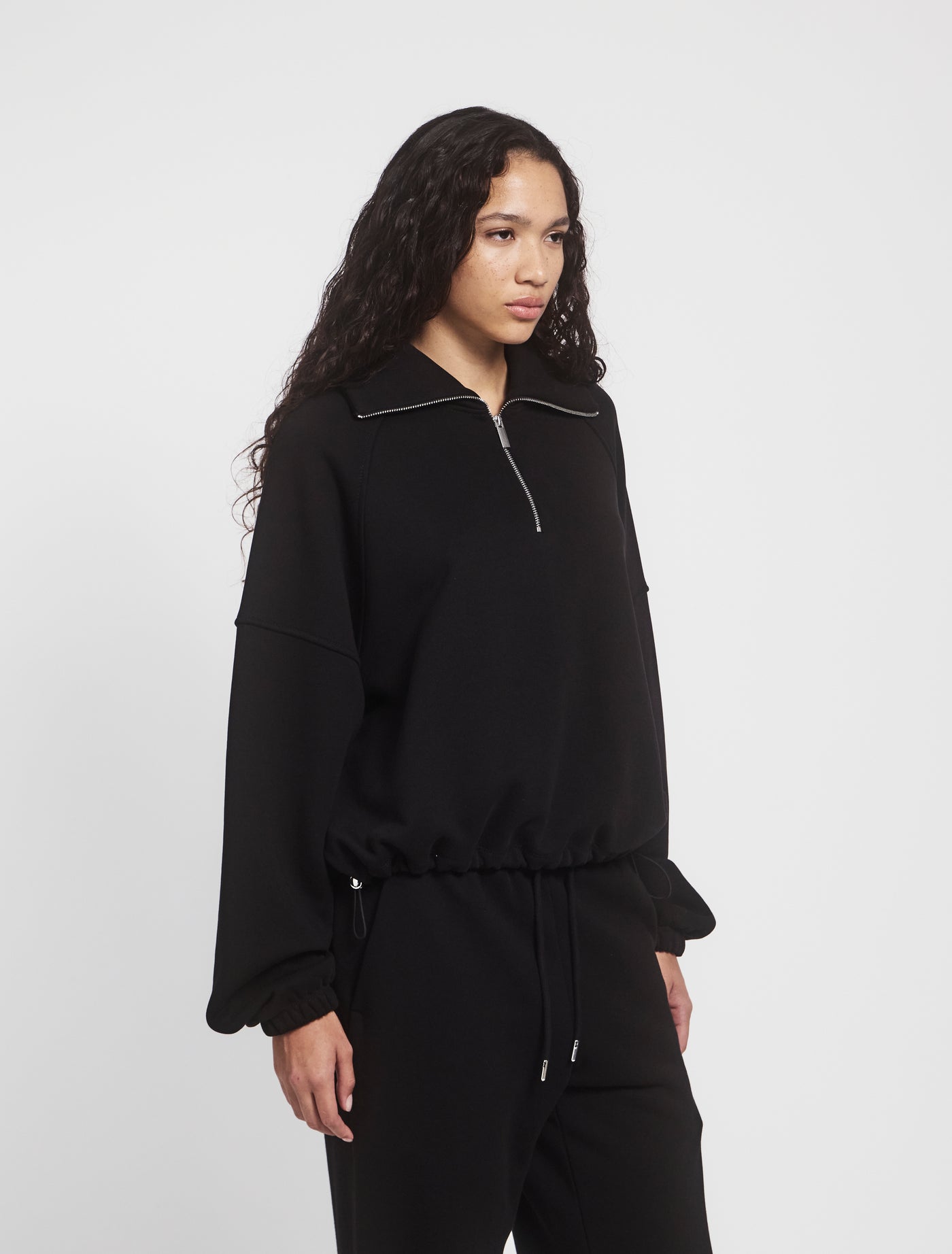 Signature Half Zip Sweatshirt in Black