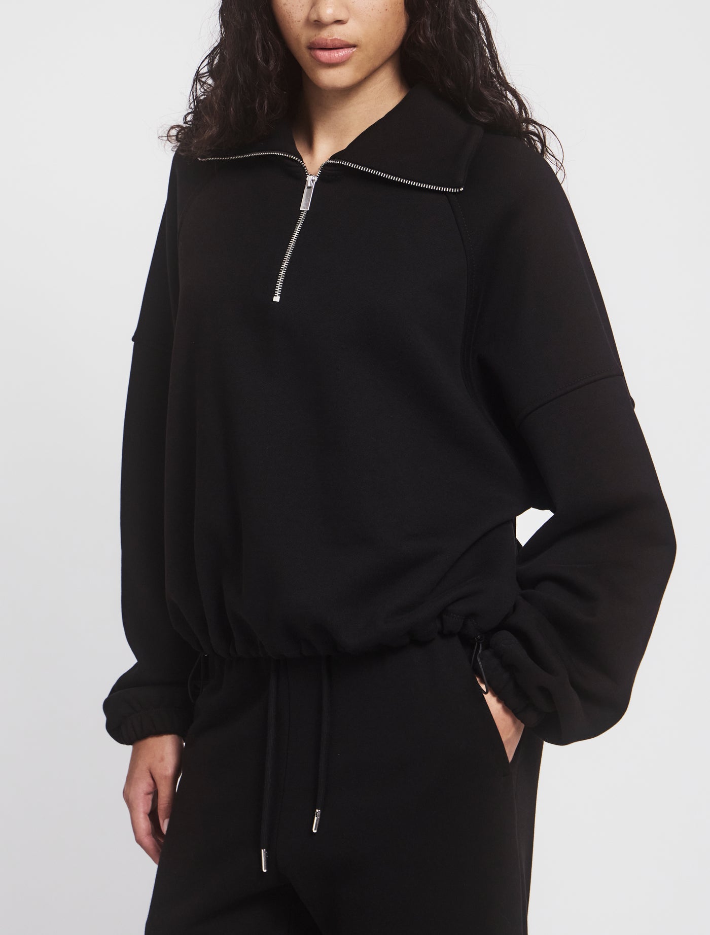 Signature Half Zip Sweat in Black