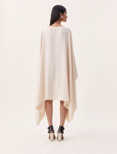 Phylo Poncho in Tahini