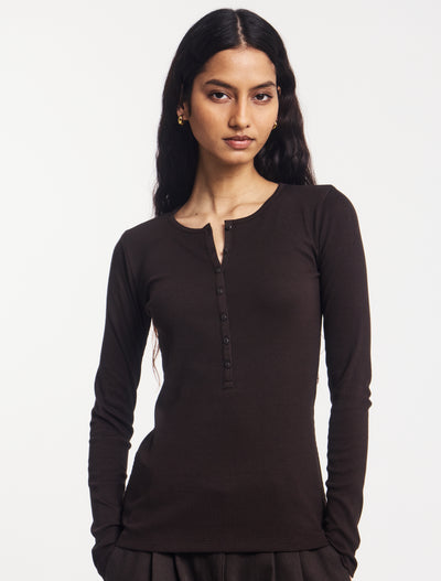 Classic Rib Henley in Bitter Chocolate