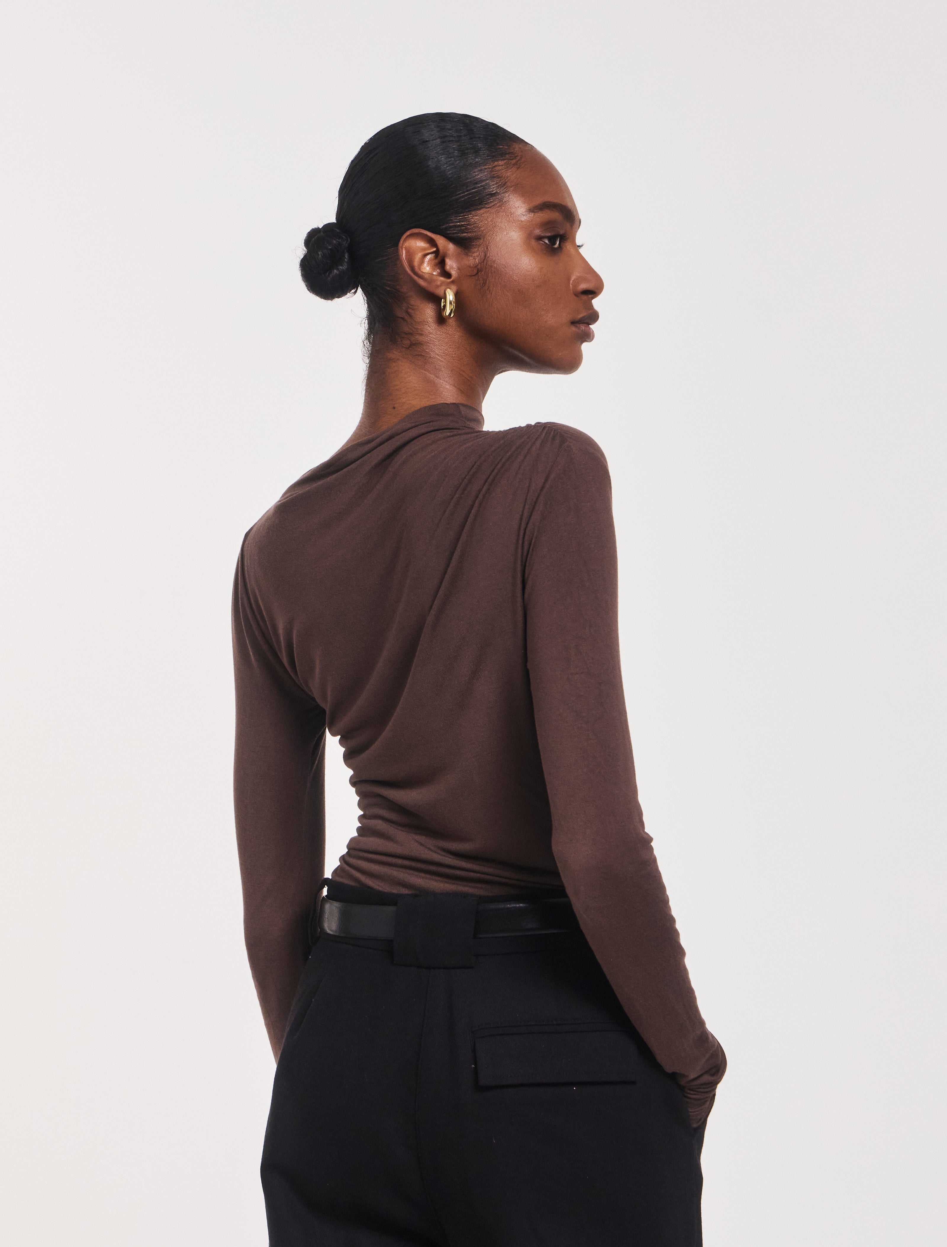 Iphis Draped Long Sleeve Top in Bracken – Ninety Percent