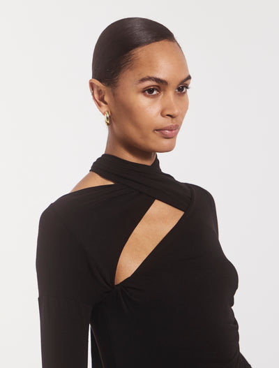 Coral Wrap Top In Black