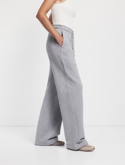 Signature Straight Leg Sweatpant in Grey Marl