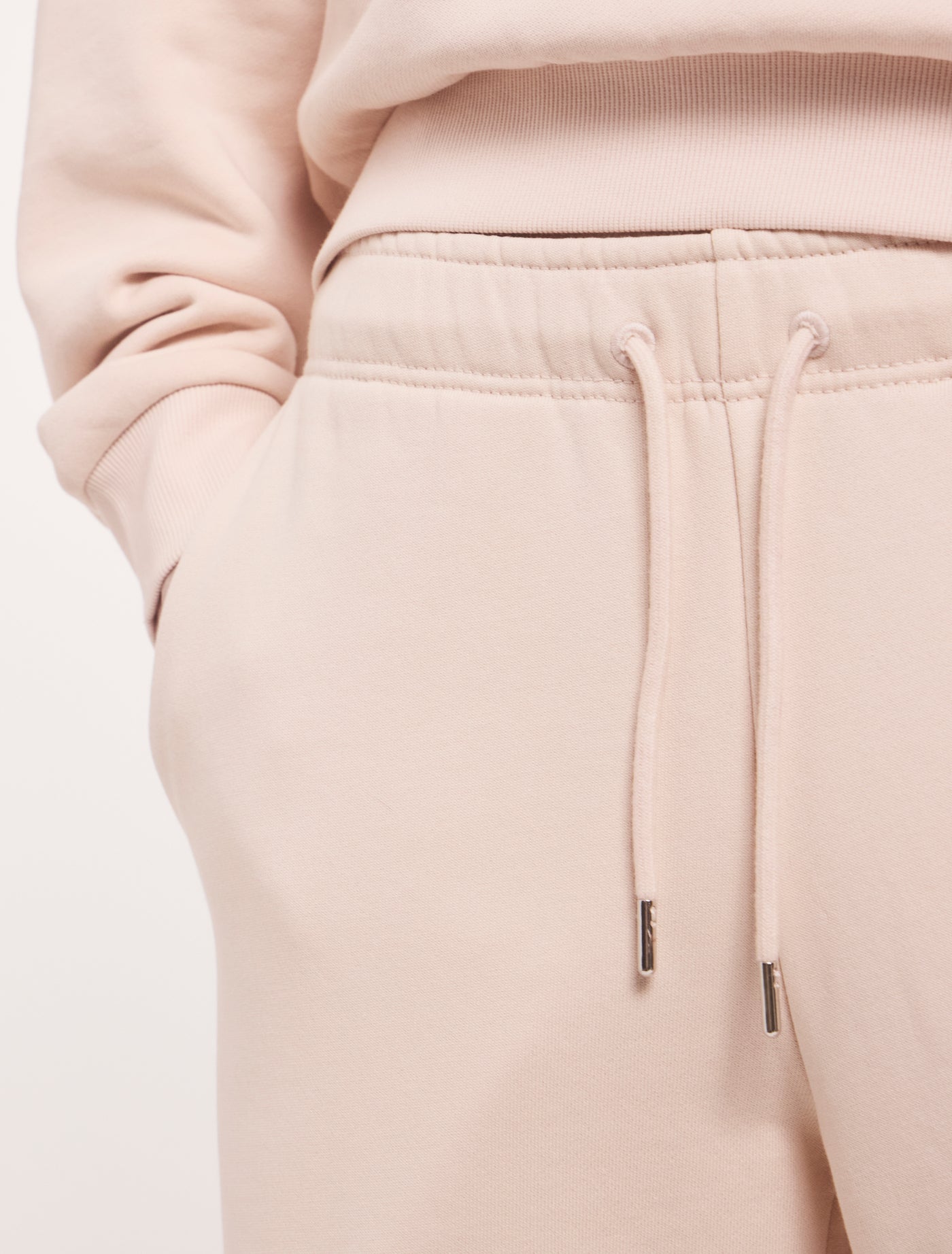 Signature Straight Leg Sweatpant in Silver Peony