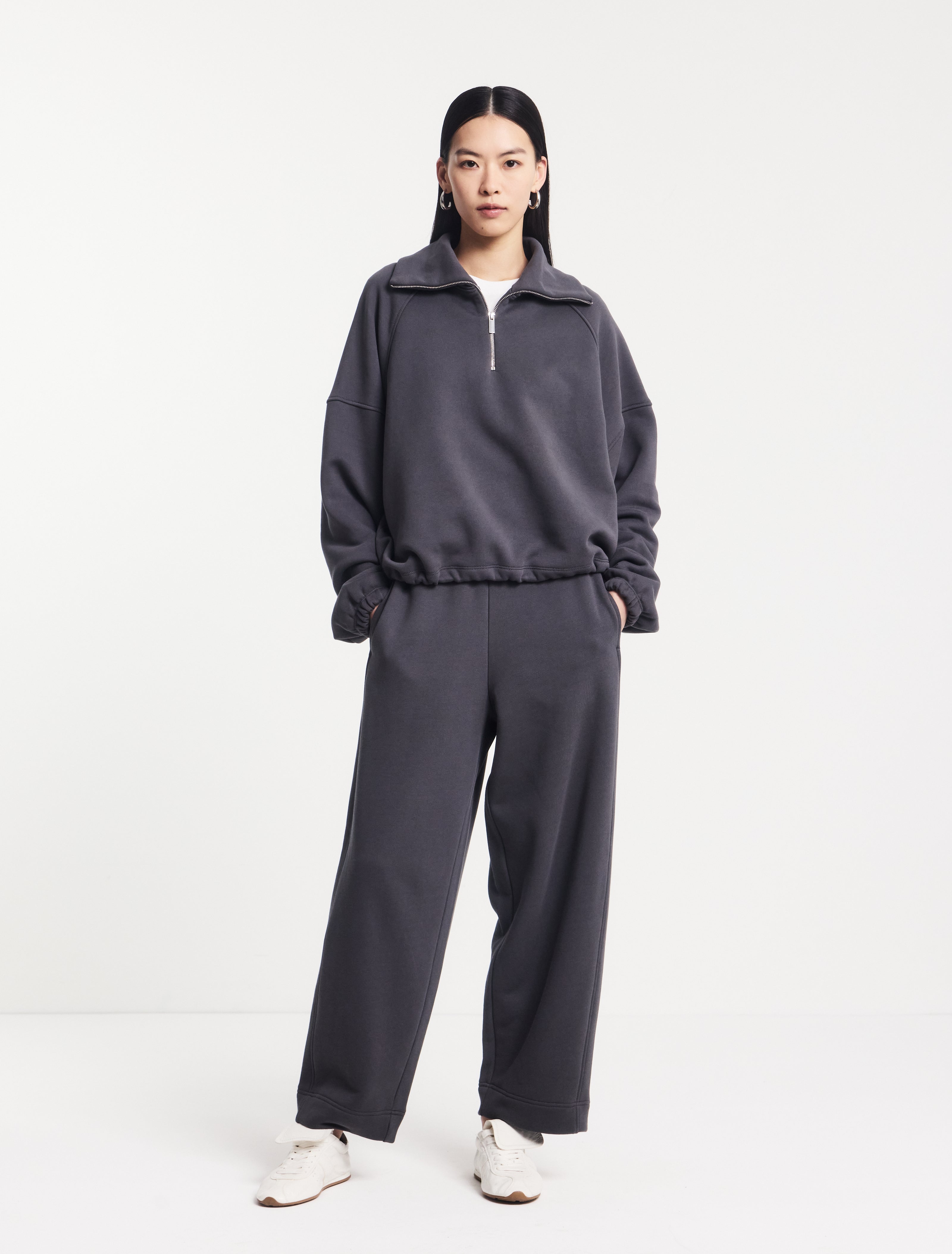 Ellery Barrel Leg Sweatpant Magnet