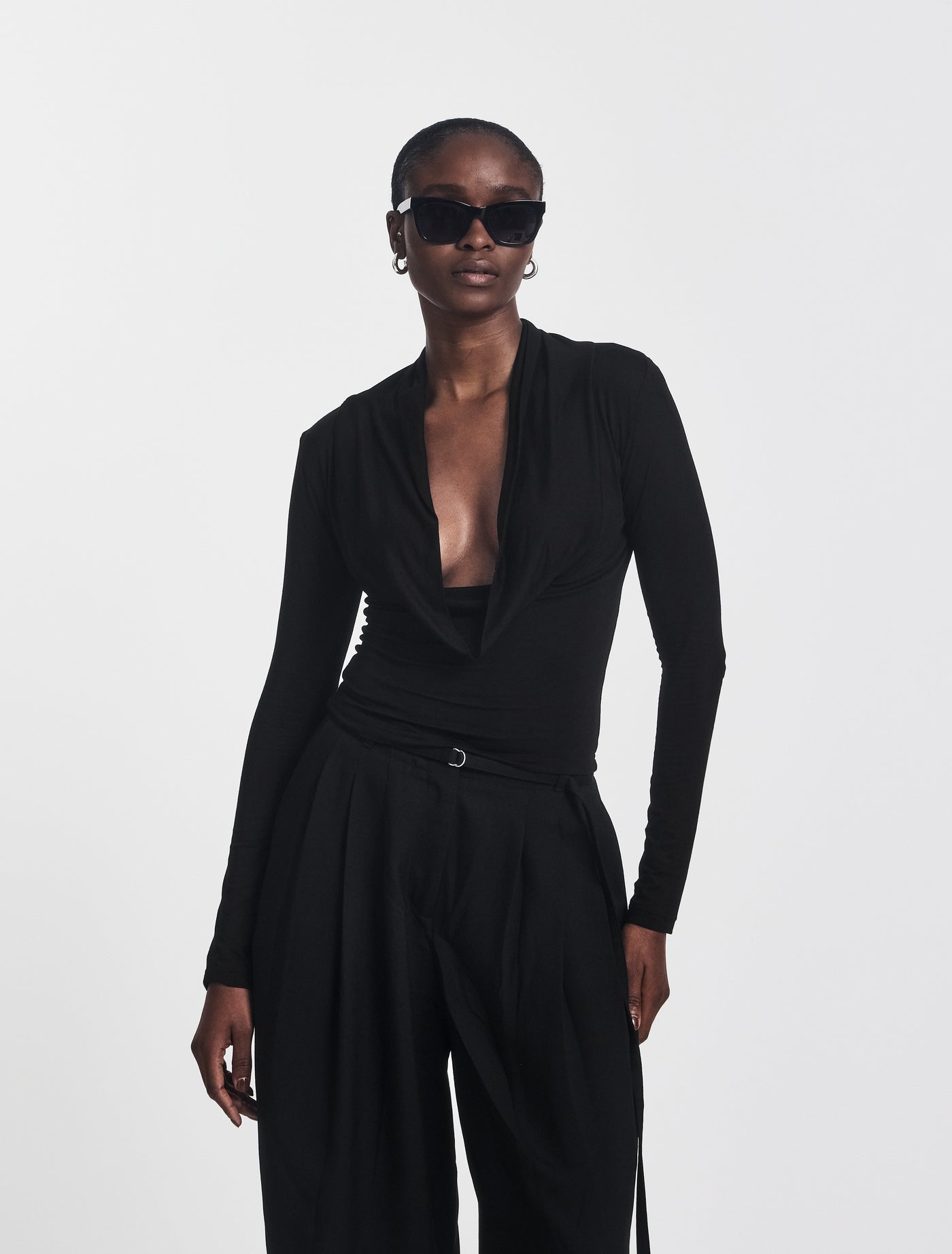 Anjea Reversible Top in Black