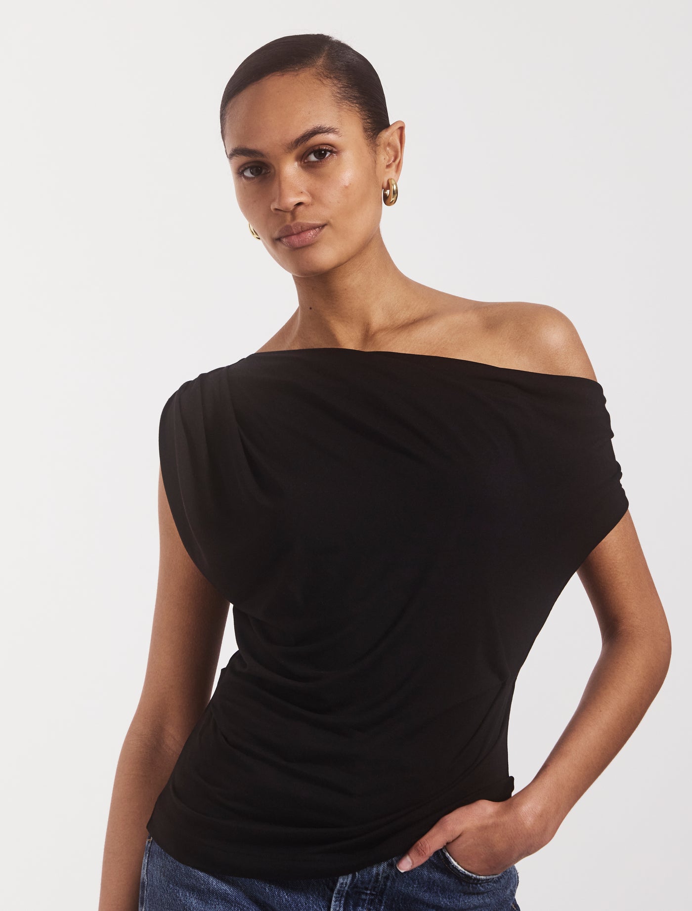 Tanz Draped Top in Black