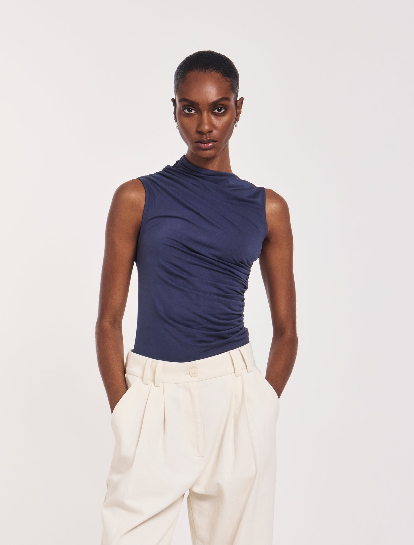 Lui Top in Nightime