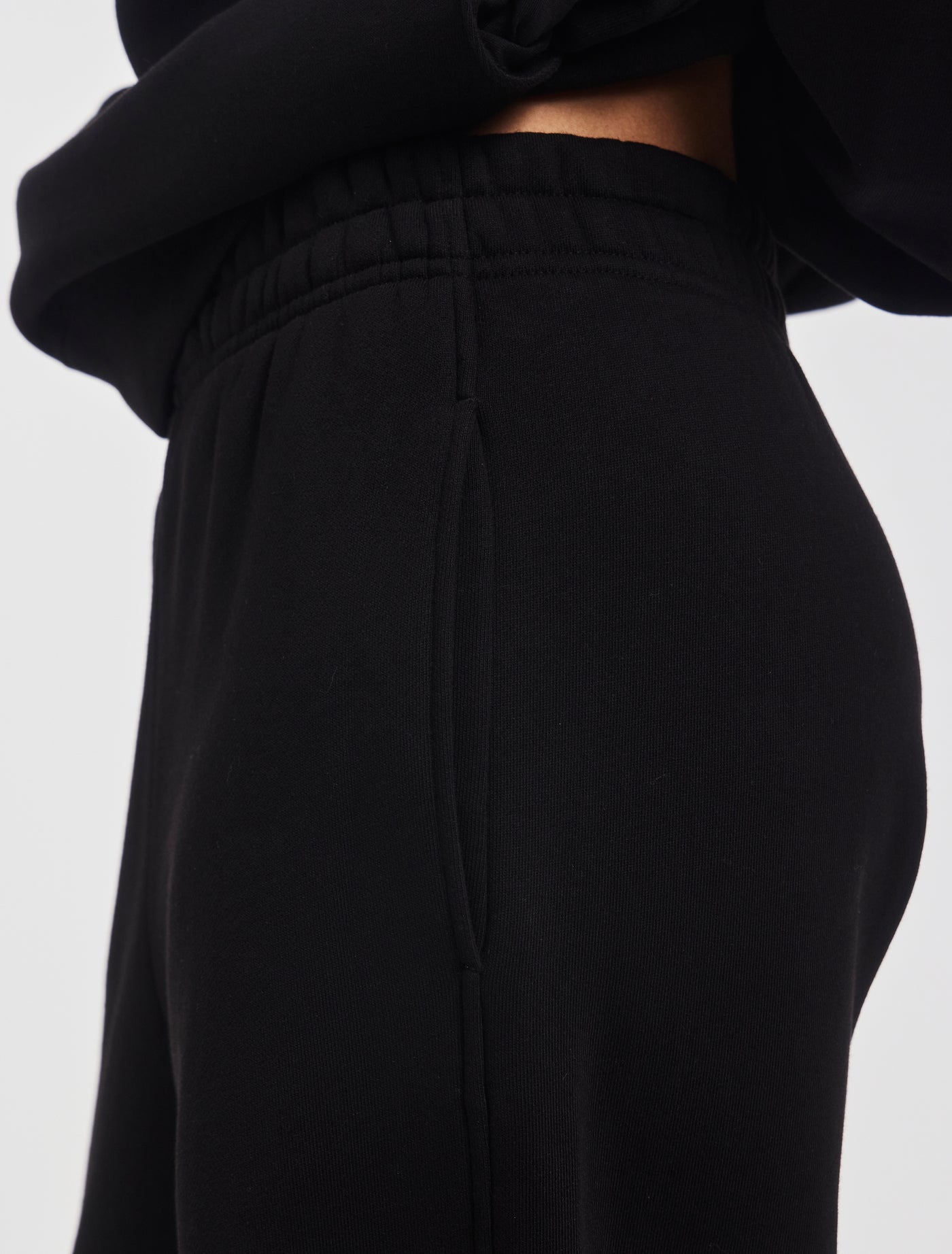 Ellery Barrel Leg Sweatpant in Black