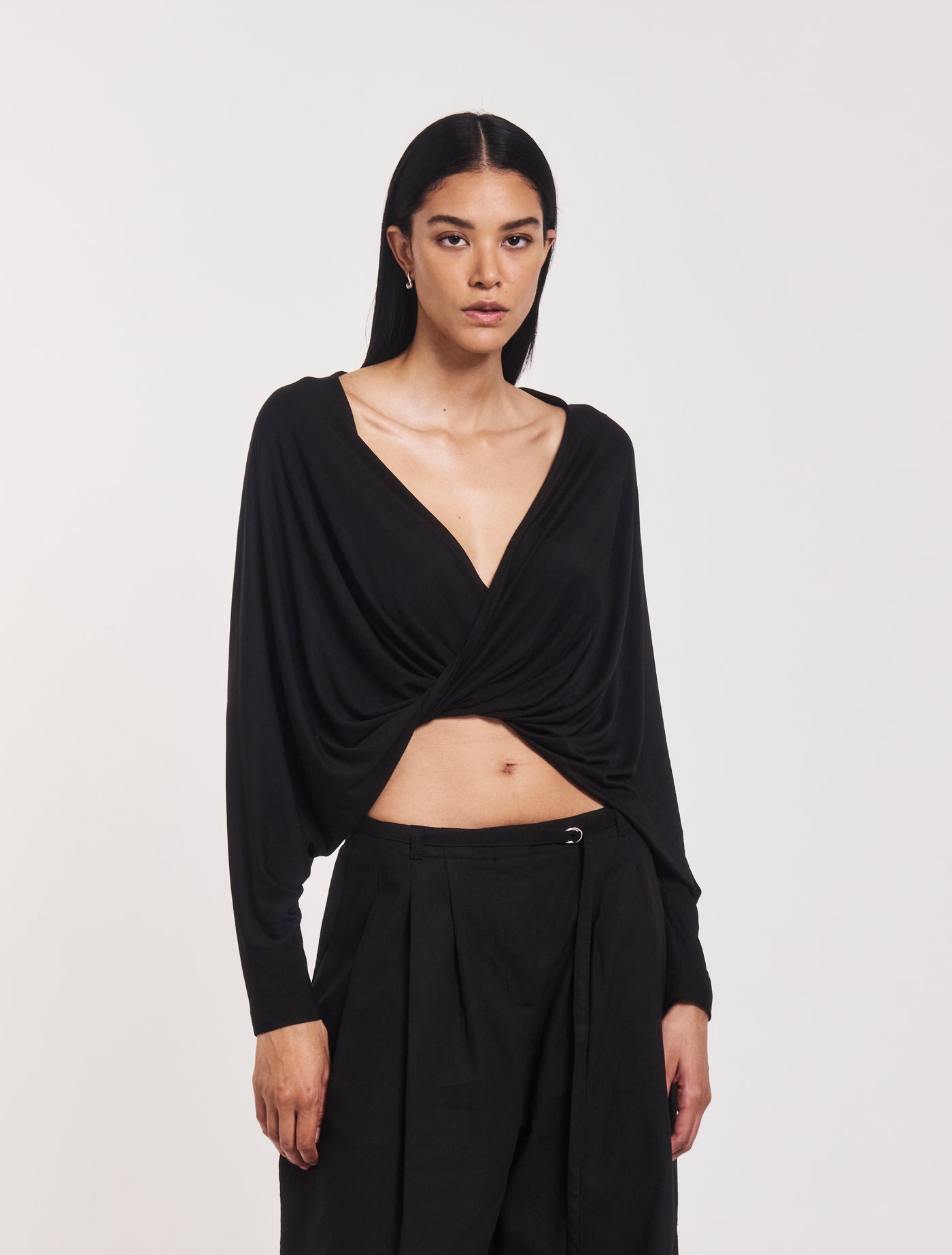 Sofia Twist Front Top in Black