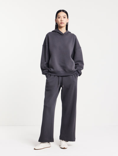 Straight Leg Sweatpant in Magnet