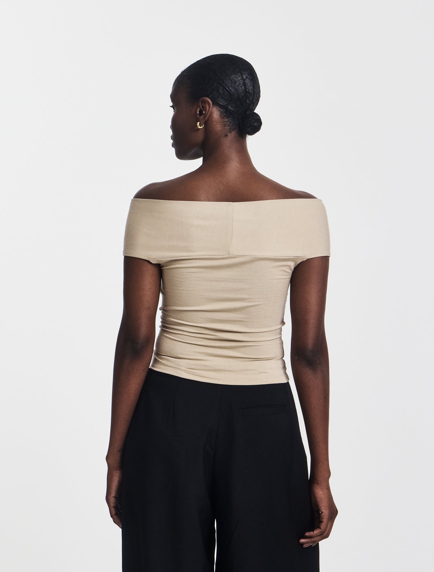Laila Twist Front Top in Taupe