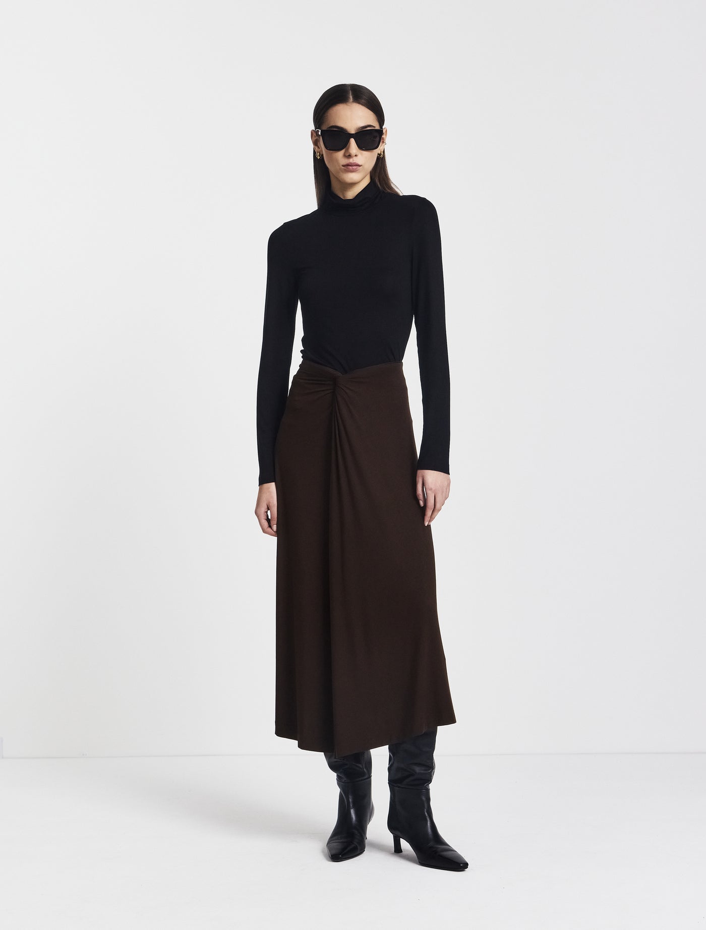 Sadie Twist Midi Skirt in Bitter Chocolate