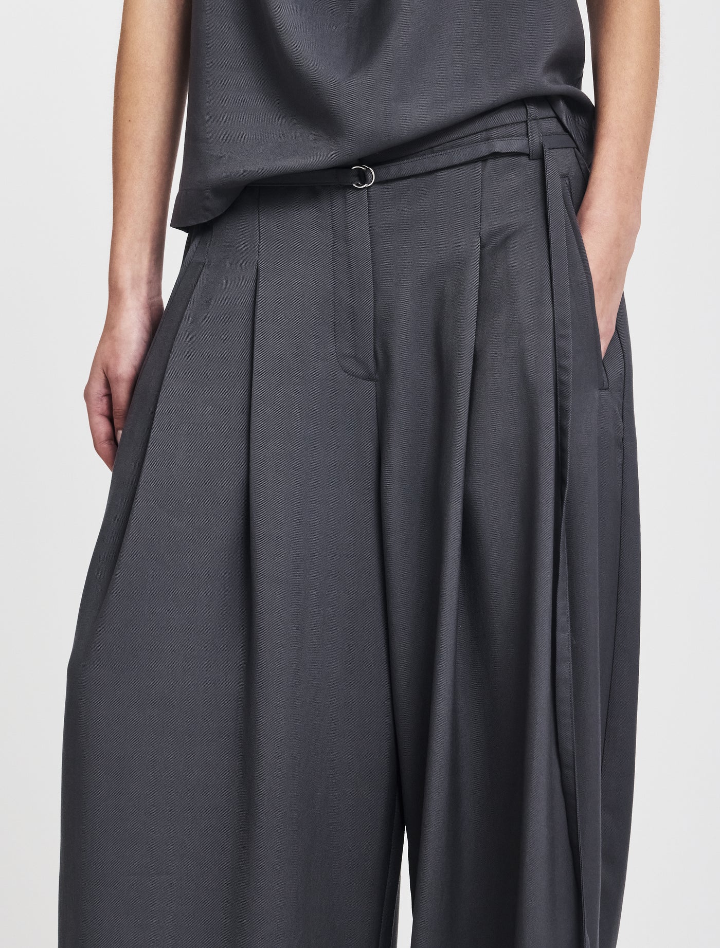 Evie Wide Leg Trouser in Magnet