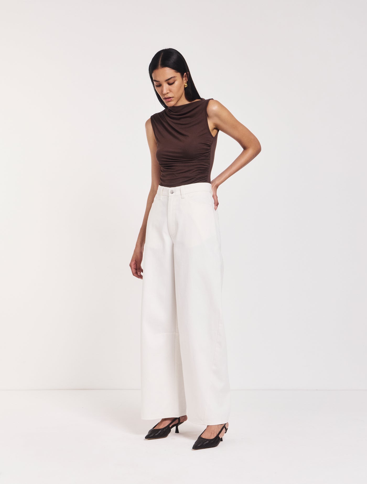 Sofia Barrel Leg Jean in Chalk