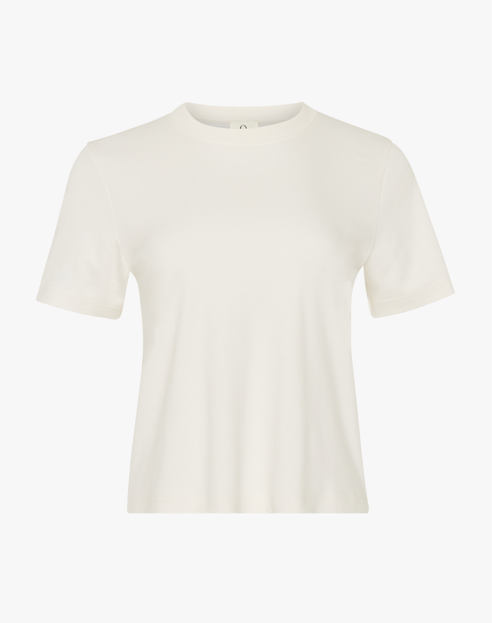 SIGNATURE T-SHIRT IN CHALK WHITE