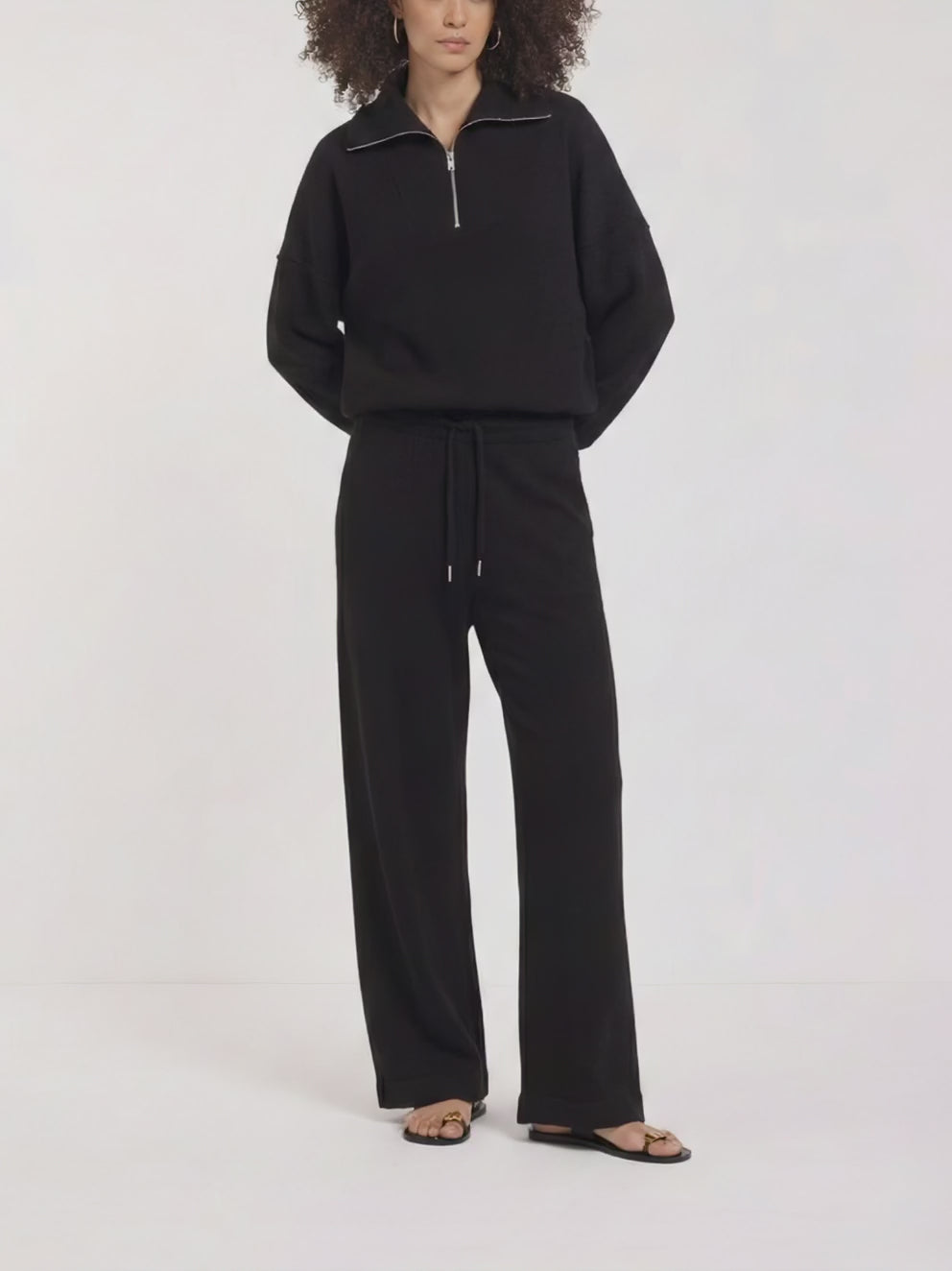Classic Half Zip Sweatshirt in Black